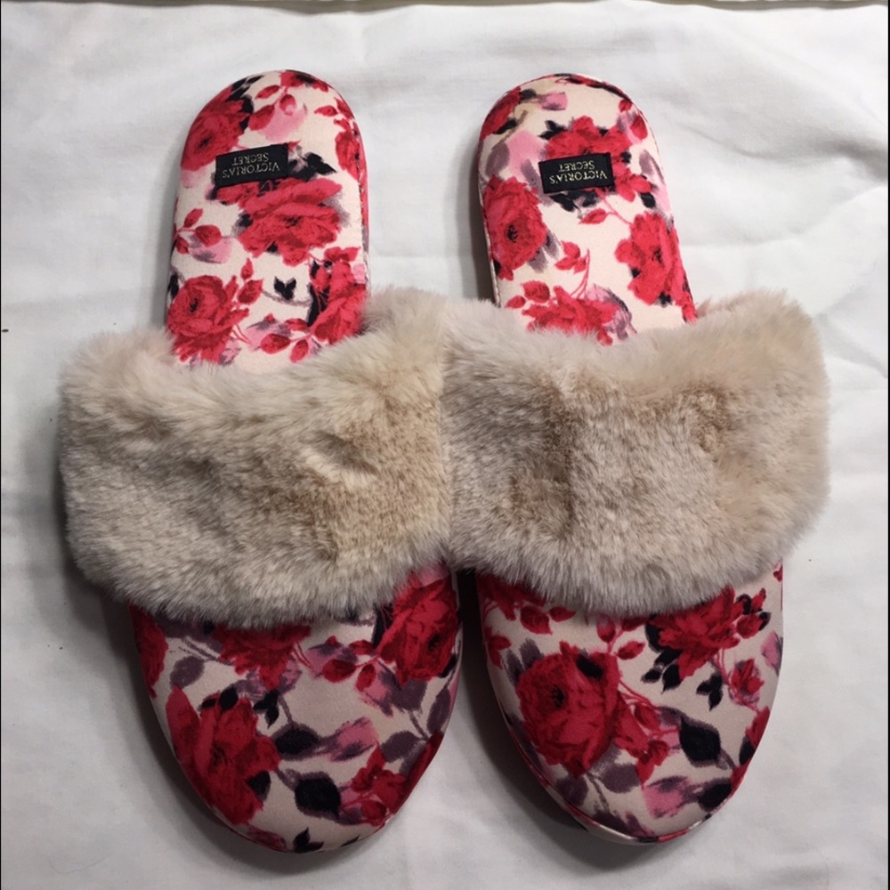 Victoria’s Secret Slippers